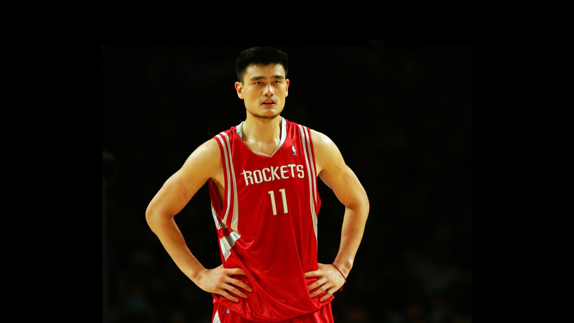 NBA新规出台，裁判判罚引发热议，nba裁判决定比赛